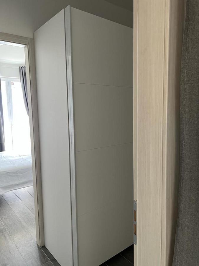 Garda 33 Caprino Veronese Leilighet Eksteriør bilde